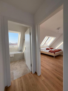 FeelHome-Terrasse-4 Gäste-WiFi-SmartTV